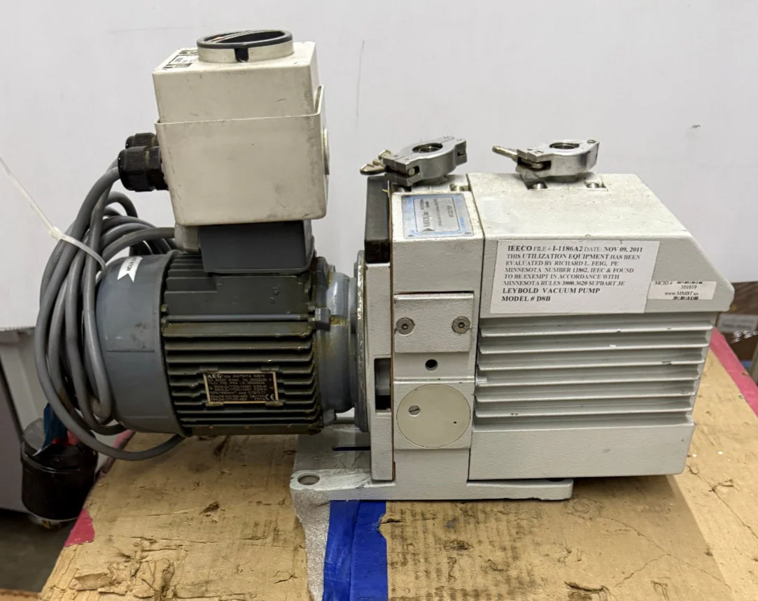 LEYBOLD / TRIVAC D8B TWO STAGE OIL SEALEDROTARY VANE VACUUM PUMP PARTS/REPAIR