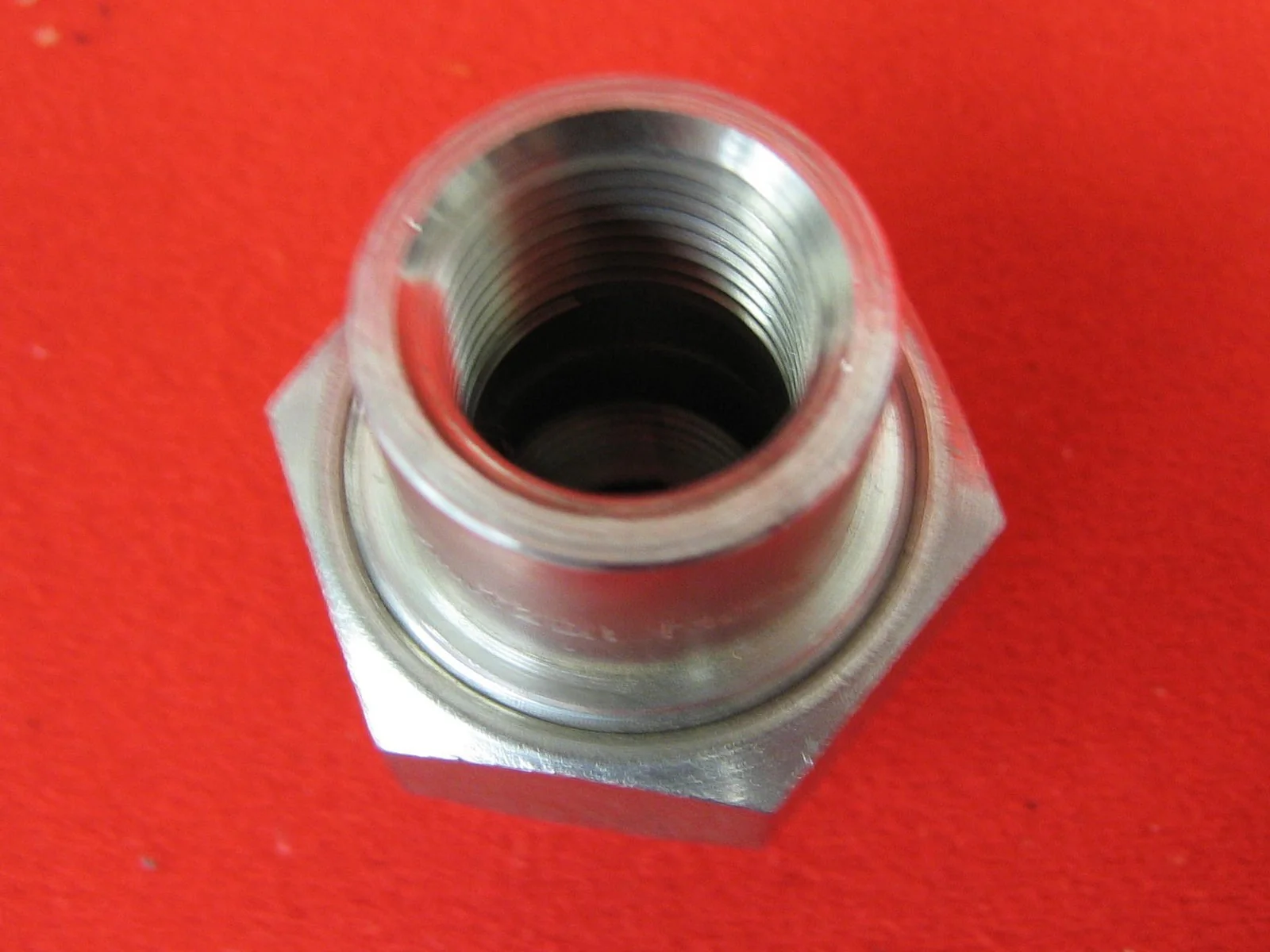 SCHNITZER T3041 1/2 ” X 1/2″ NPT STAINLESS STEEL UNION