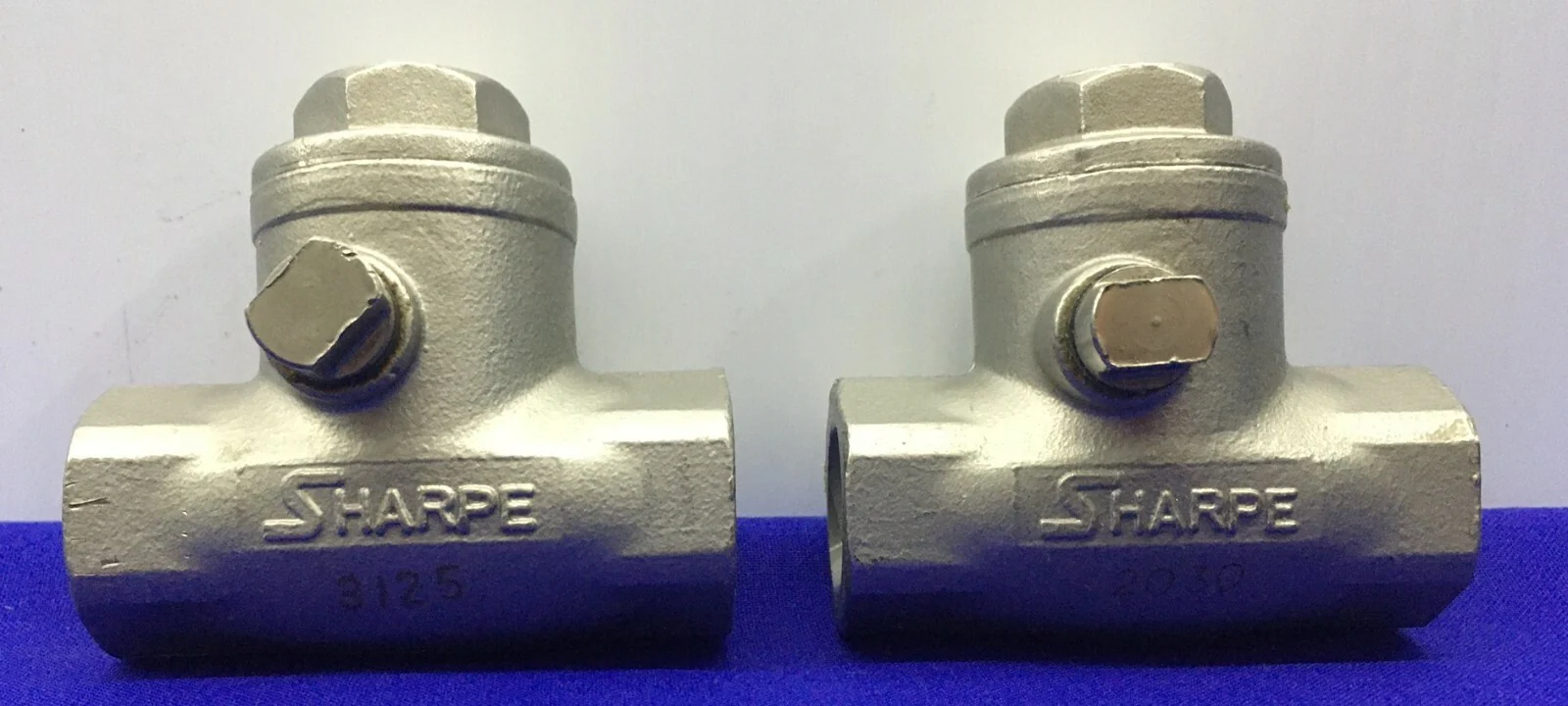 1 LOT QTY OF 2 – SHARPE 3/8 NPT SWING GATE CHECK VALVE CF8M