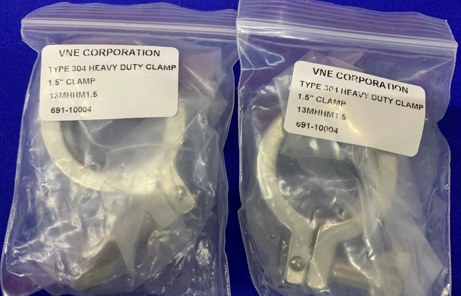 1 LT QTY OF 2 – VNE 13MHHM1.5   Type 304 Heavy duty Clamp    1.5” Clamp