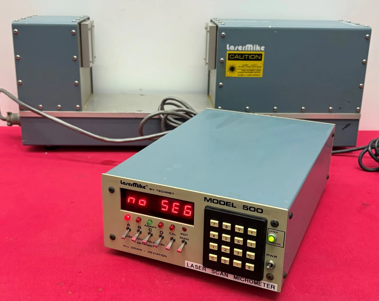 TECHMET LASERMIKE 500-01 MICROMETER W/ 500-02 LASER SCANNER – FOR PARTS/REPAIR