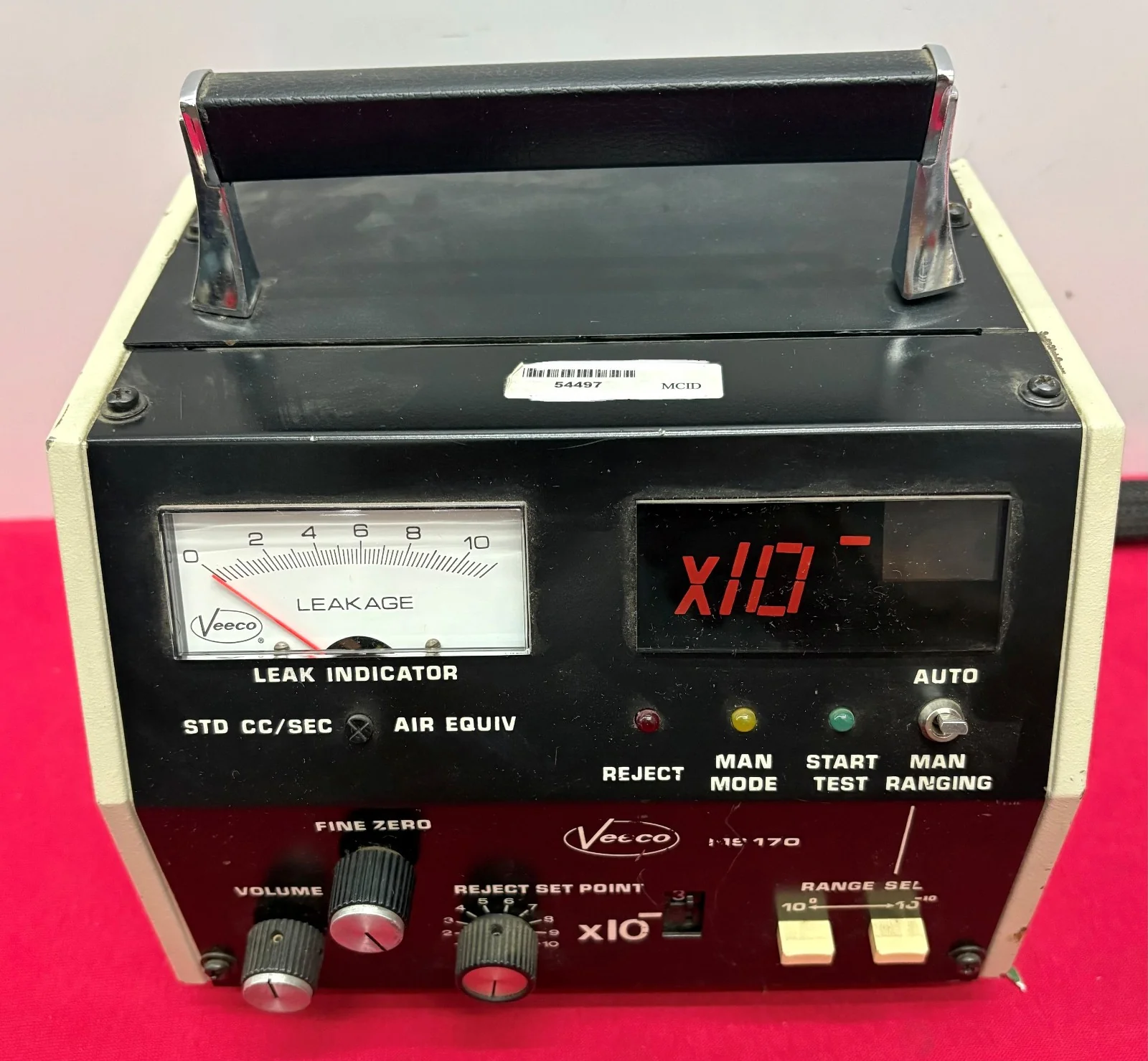 VEECO MS170 MASS SPECTROMETER-TYPE HELIUM LEAK INDICATOR DETECTOR – PARTS/REPAIR