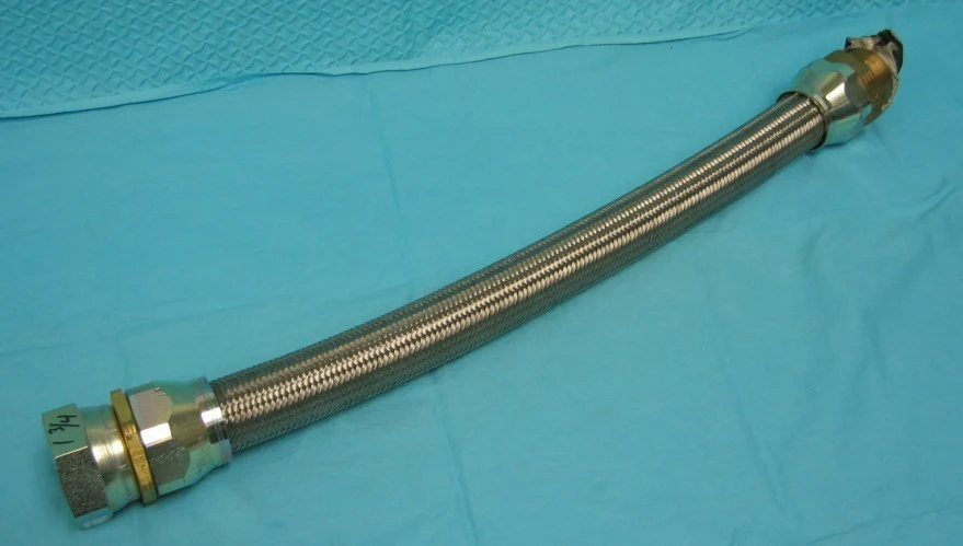 FLEX METAL 1 3/4″ NPT FEMALE END 1 3/4″ NPT MALE END TOTAL LENGTH 24″ METAL HOSE