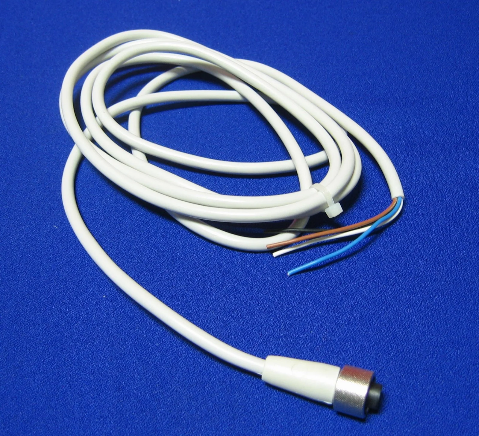 CD1240B-020A0,STRAIGHT END CONNECTORS 6′ LENGTH ELECTRIC CABLE