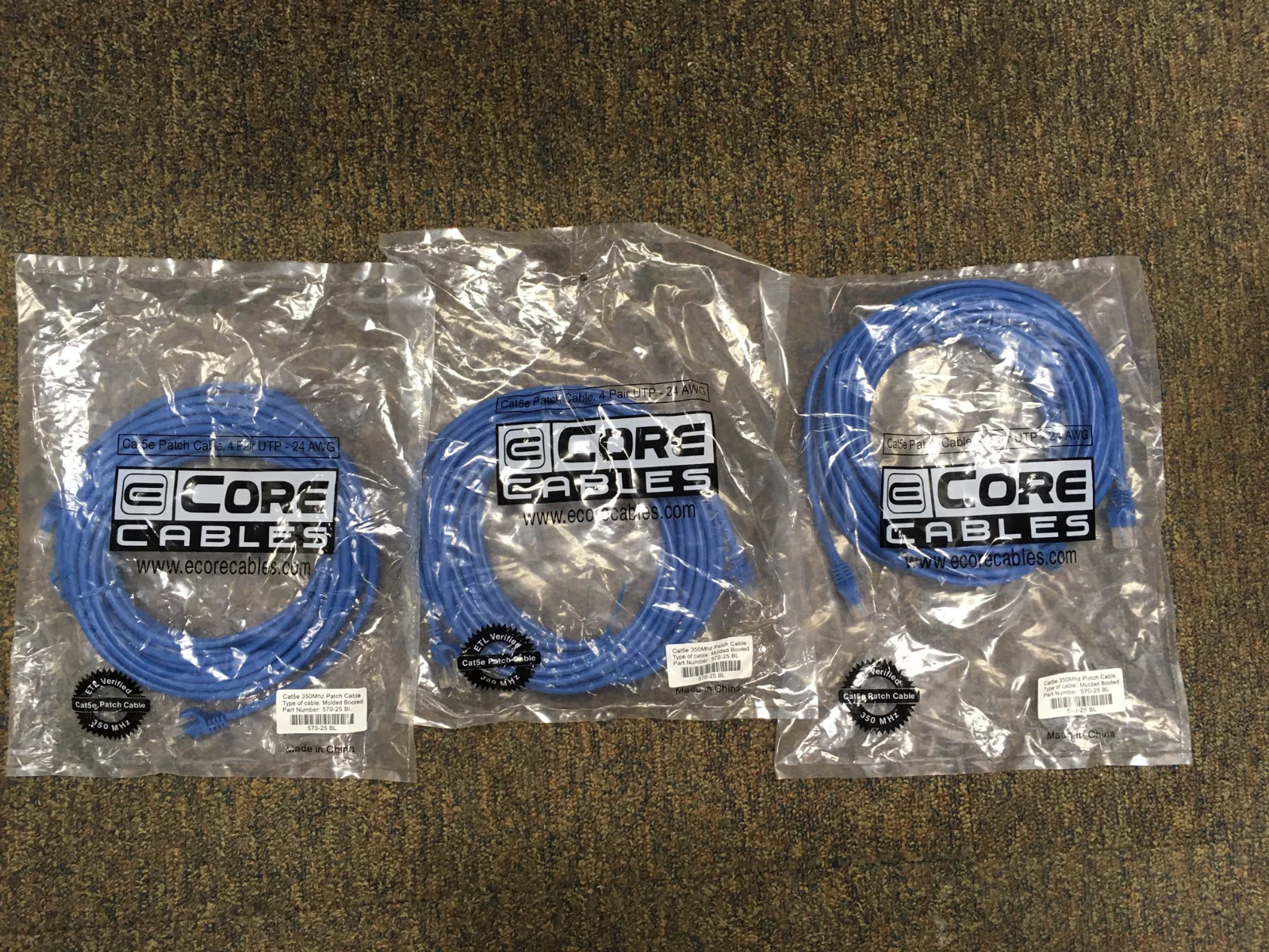 QTY 3 – CORE CABLES 570-25 BL CAT5E PATCH CABLE 4 PAIR UTP-24 AWG 350Mhz