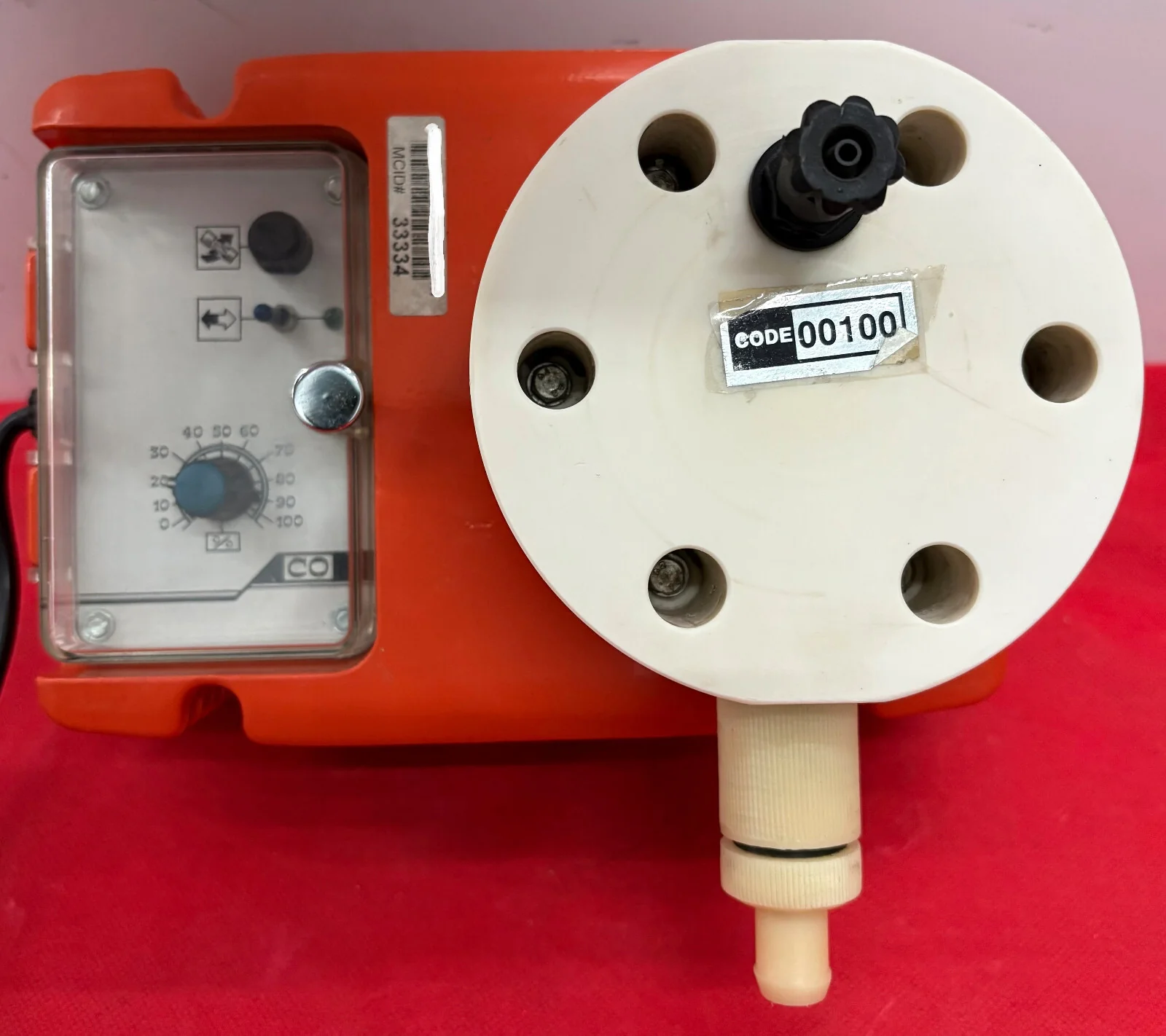 CO METERING DIAPHRAGM & CHECK VALVES SOLENOID PUMP – FOR PARTS/REPAIR