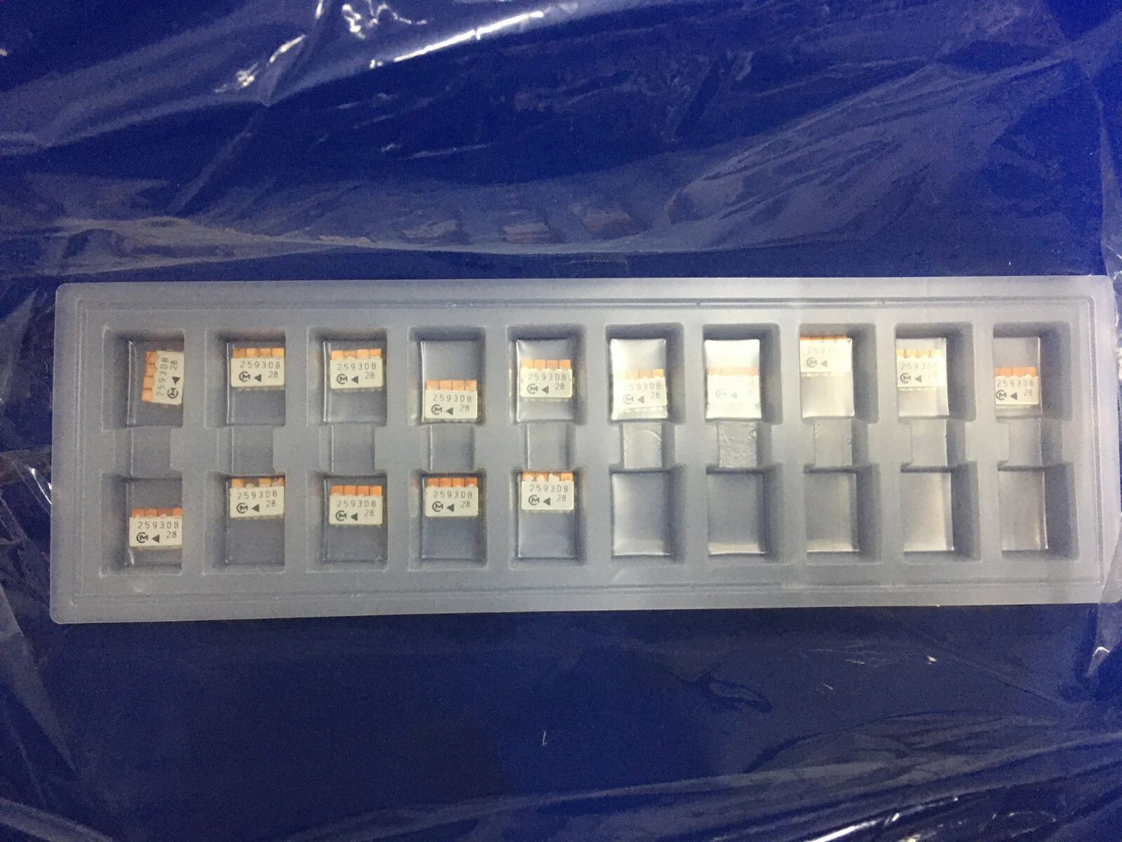 1 LOT QTY OF 15 – MURATA 2593DB ELECTRONIC COMPONENT SAW FILTER
