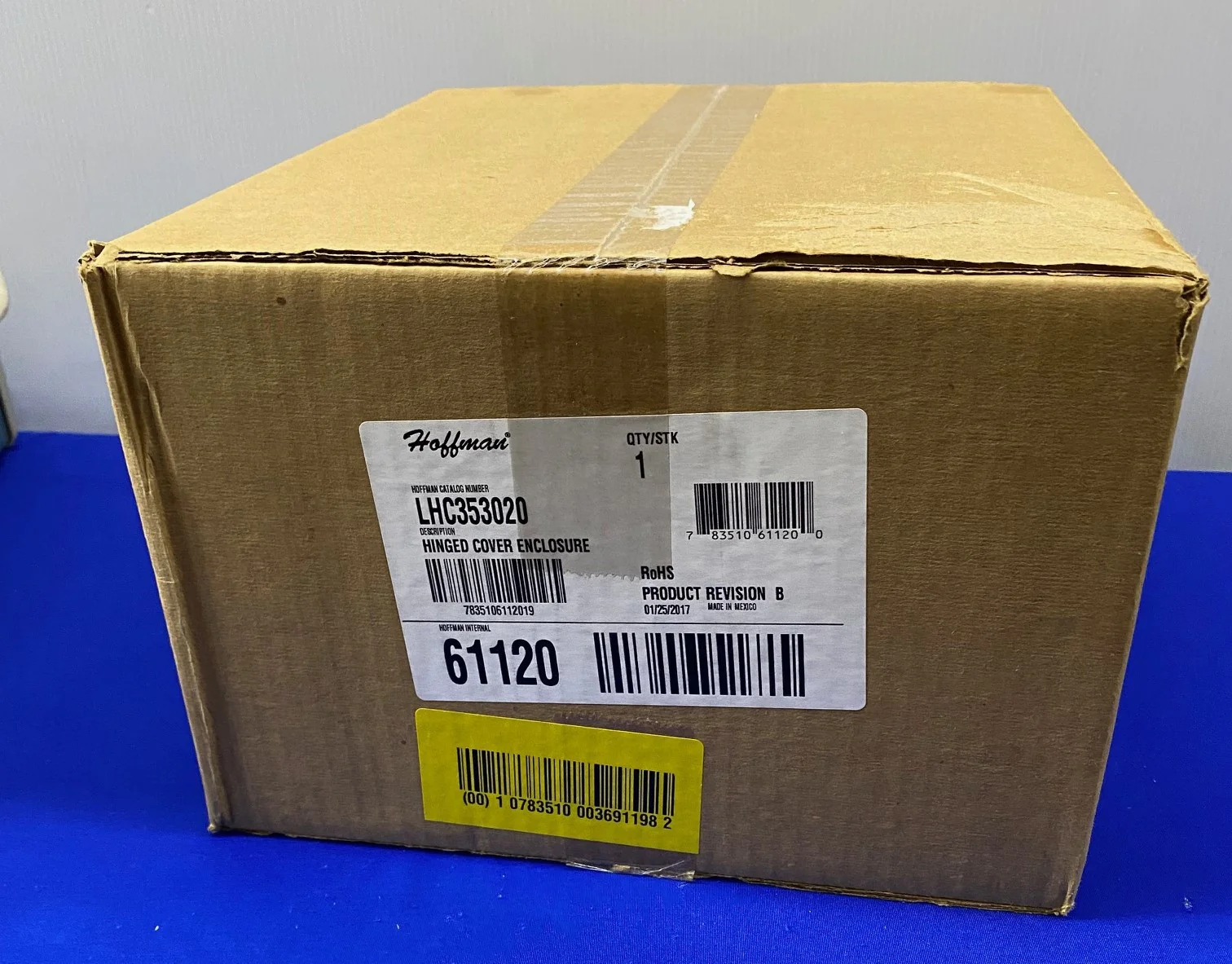 HOFFMAN® LHC353020 HINGED COVER ENCLOSURE REV B 11.81″ X 7.87″ X 13.78″
