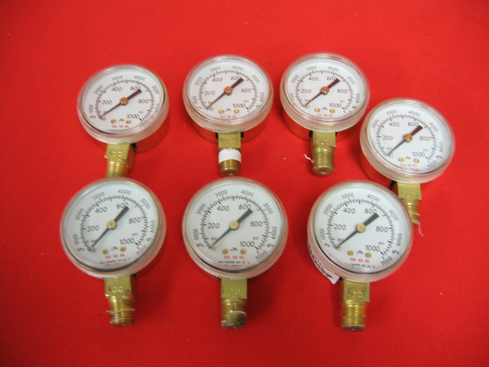 LOT OF 7 WIKA PNEUMATIC PRESSURE GAUGE  VVH25017  0-1000 PSI/7000 Kpa 1/4″ NPT
