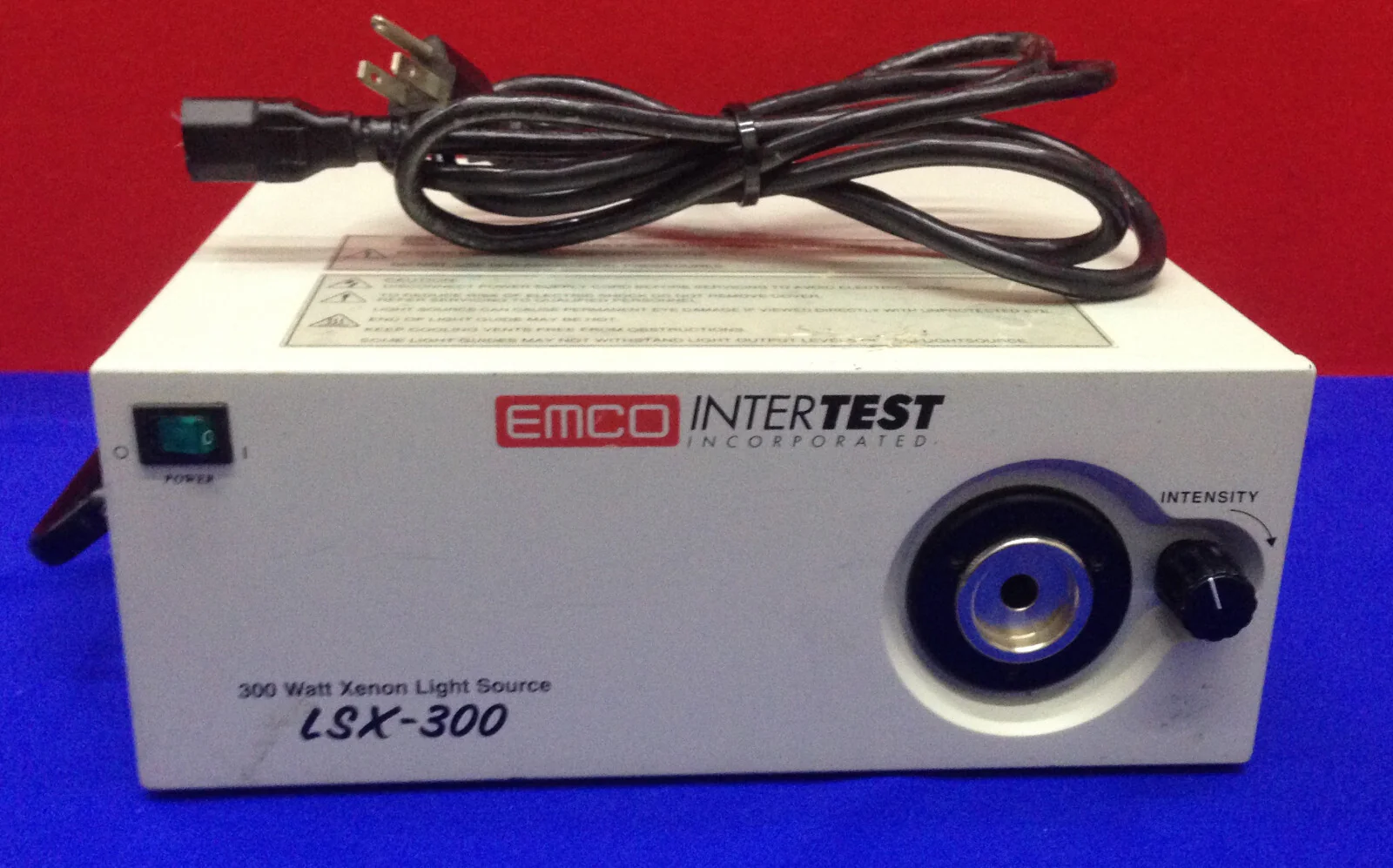 XENON LIGHTSOURCE  EMCO INTERTEST Y1489 / LSX-300 / LSX30 – FOR PARTS REPAIR