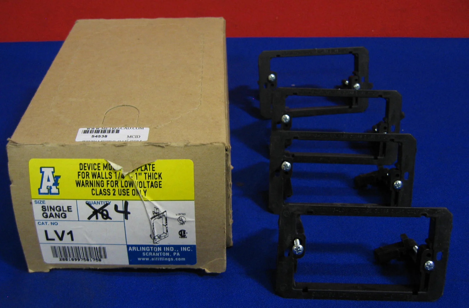 ARLINGTON INDUSTRIES MOUNTING PLATE FOR WALLS 1/4″ 1″ THICK – PACKAGE OF QTY 4