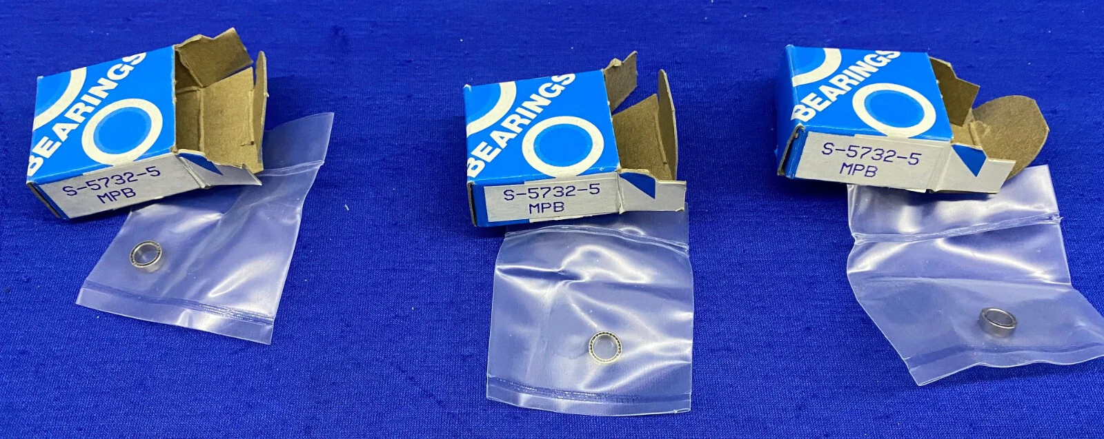 1 LOT QTY OF 3 – BEARINGS S-5732-5 MPB / S57325 MPB BEARINGS