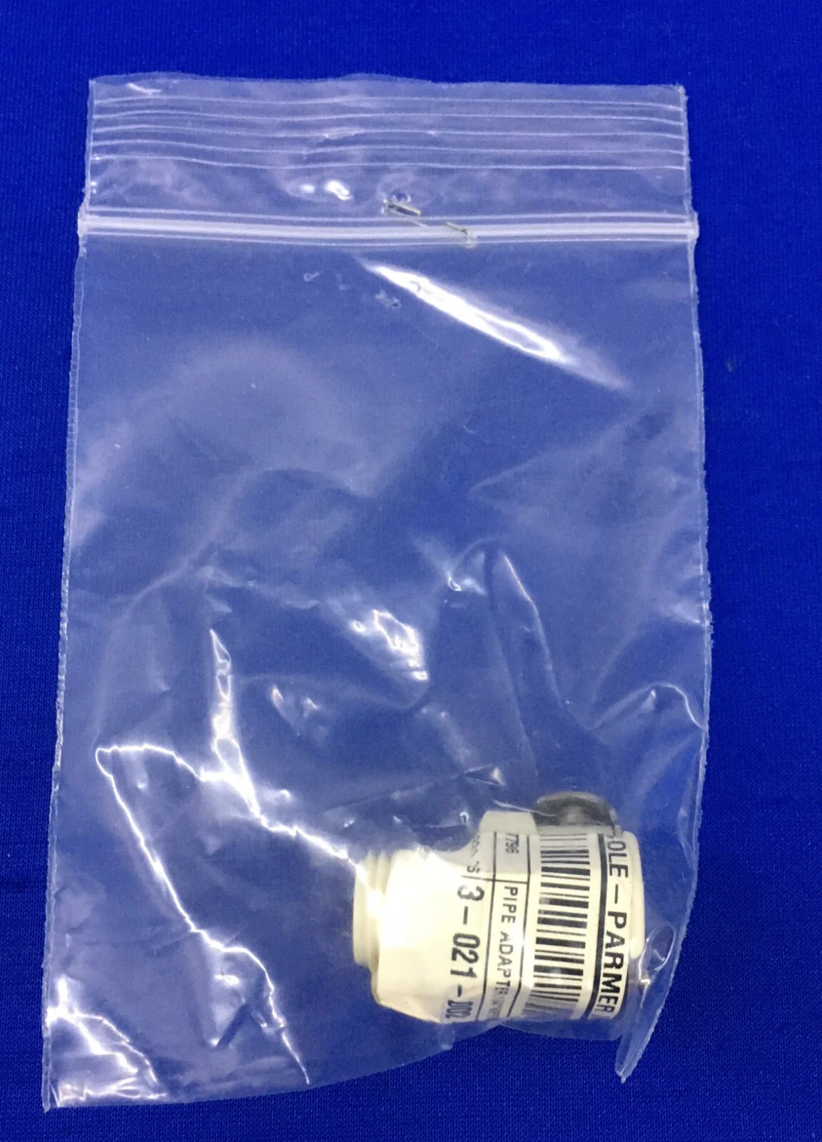 COLE PARMER COLE-PARMER 06359-82 / 3-021-002-04-02 PIPE ADAPTER 1/4″ NPT