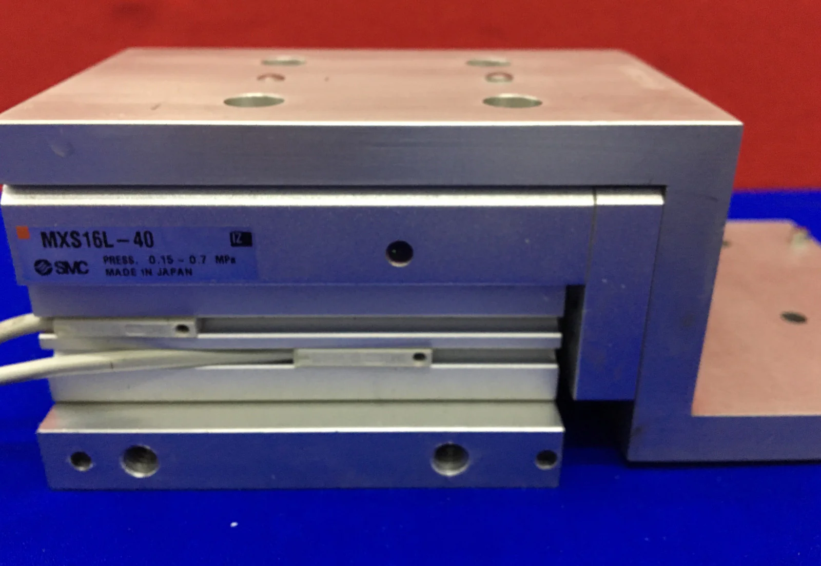 SMC SLIDE MXS16L-40 press. 0.15 – 0.7 MPa