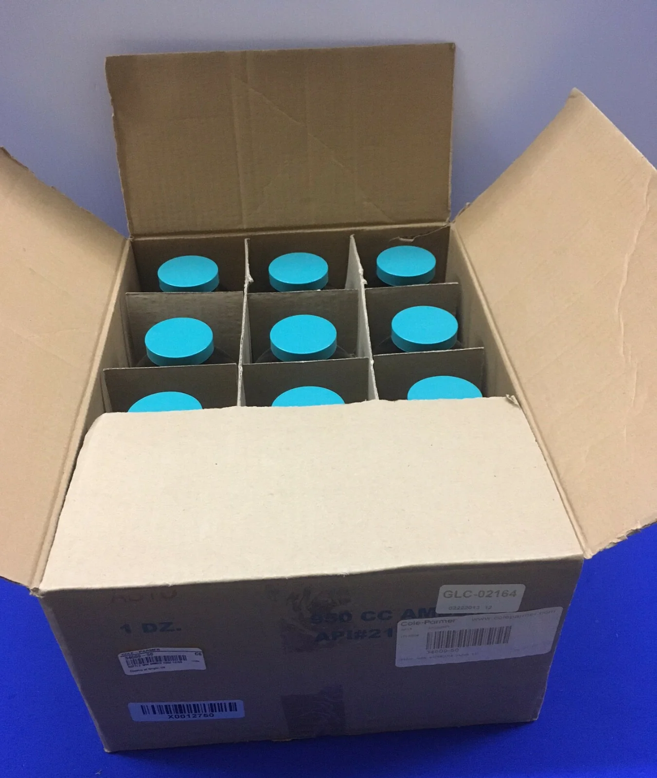 BOX OF 12 – COLE-PARMER Packer Bottle: Glass 950 mL Capacity 32 fl oz Amber