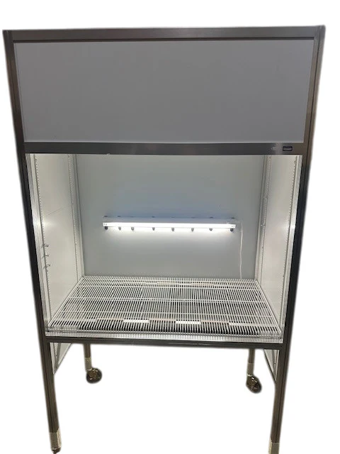 GERBIG 49 1/2″  HEPA Filtered Class 7 BENCH  120 VOLT 27 1/4″ D X 49 1/2″ W