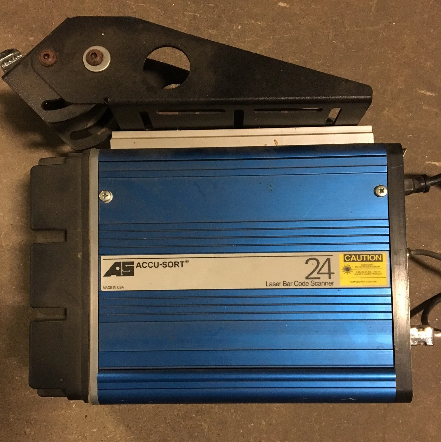 ACCU-SORT 24 LASER BAR CODE SCANNER