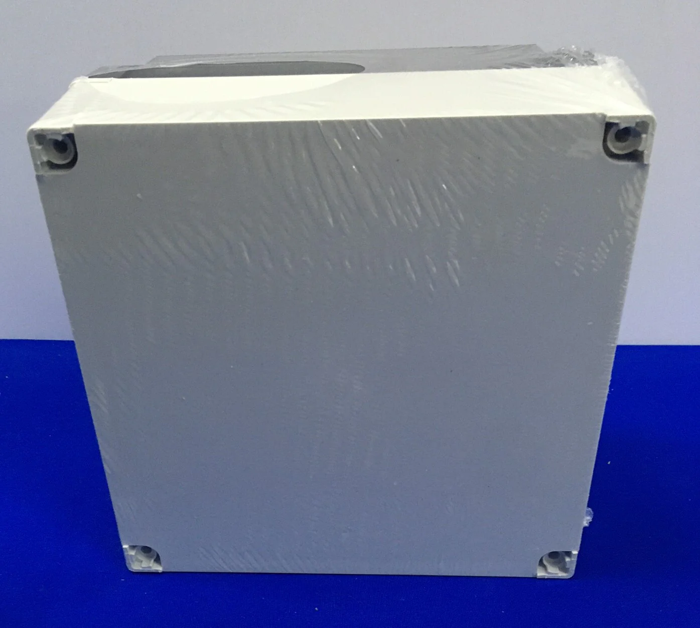 FIBOX UL PC 175/100 HT / 6411921 ENCLOSURE PC DIMENSIONS 7.1″ X 7.1″ X 3.9″