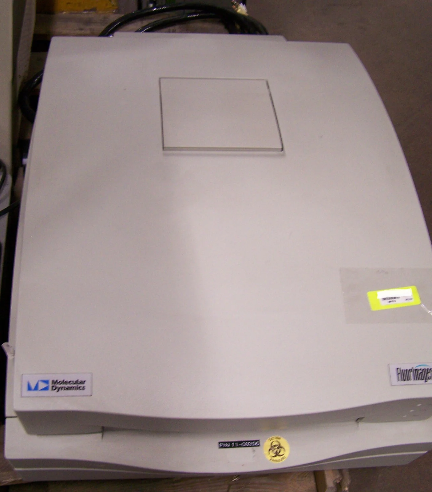 MOLECULAR DYNAMICS FI595 SN 86268 FLUOR IMAGER 595 WITH MANUAL – PARTS/REPAIR