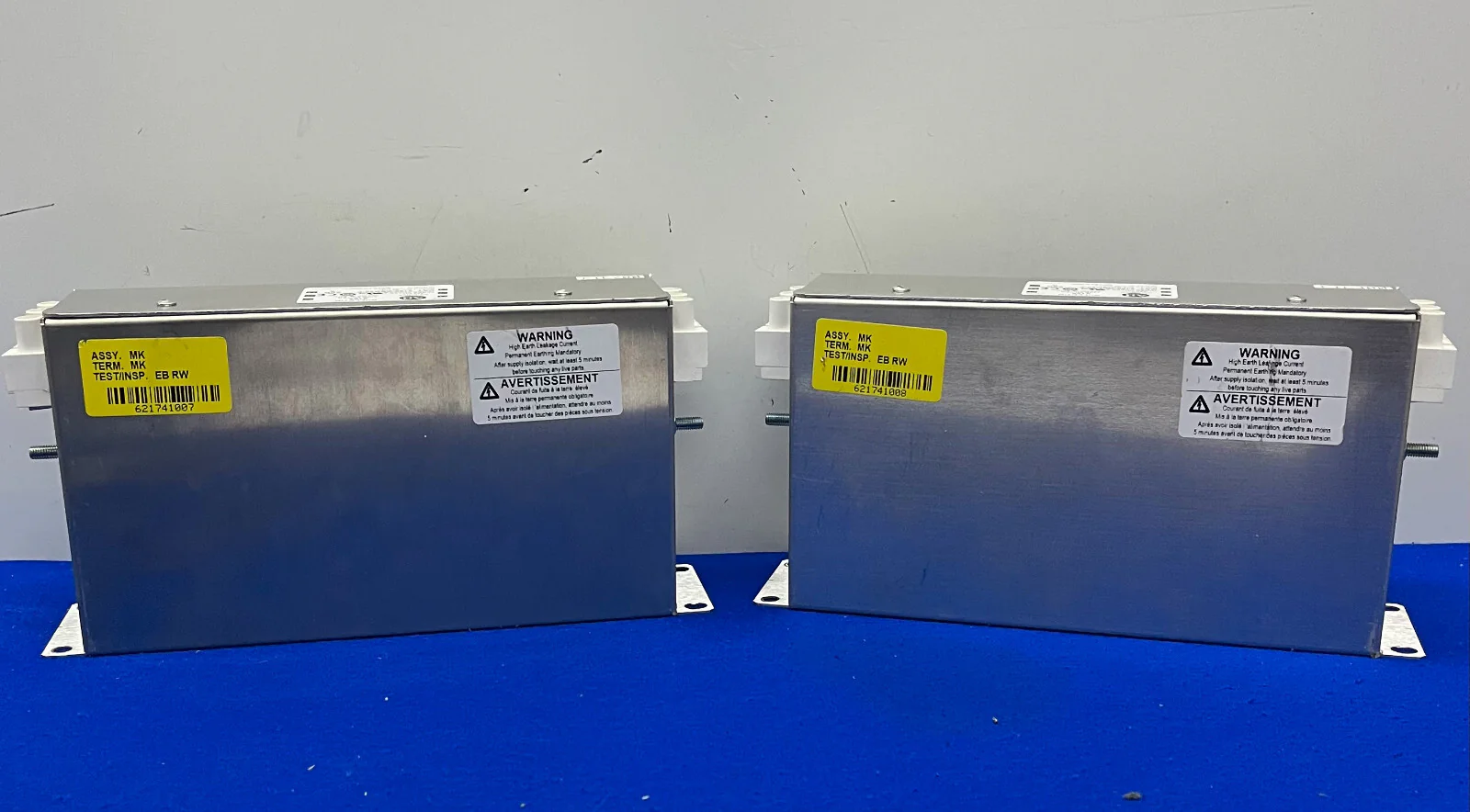 Allen Bradley AB 2198 KINETIX 5700 ENC LINE FILTER 2198-DBR20-F SER A  – QTY 2