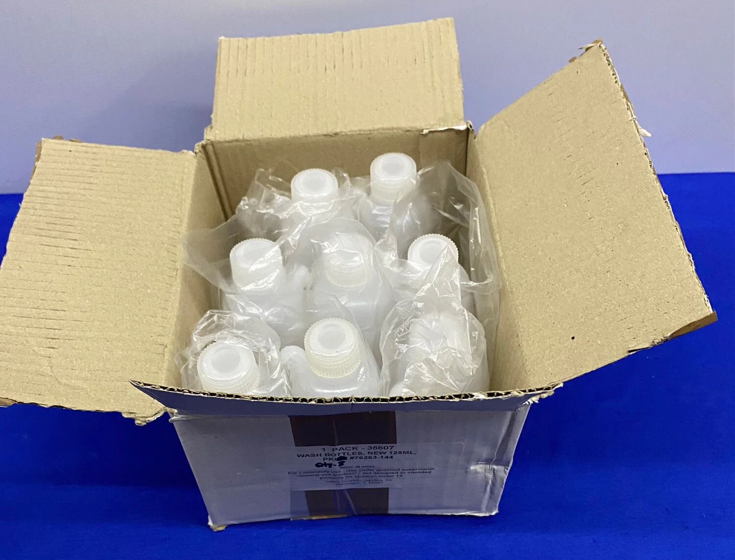 UNITED SCIENTIFIC SUPPLIES 36607 WASH BOTTLES NEW 125ML – 1 PKG OF 8 BOTTLES