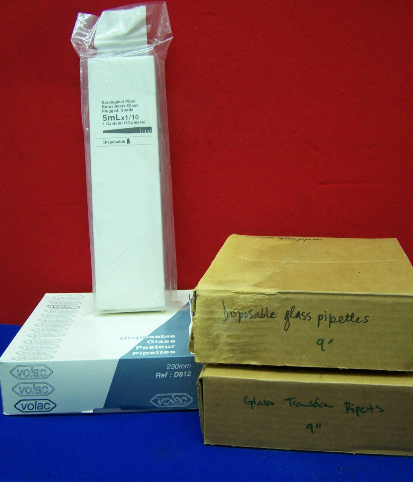 APPROXIMATELY 200+ UNUSED GLASS PIPETTS PIPETS 9″ & 10″ SEROLOGICAL VOLAC