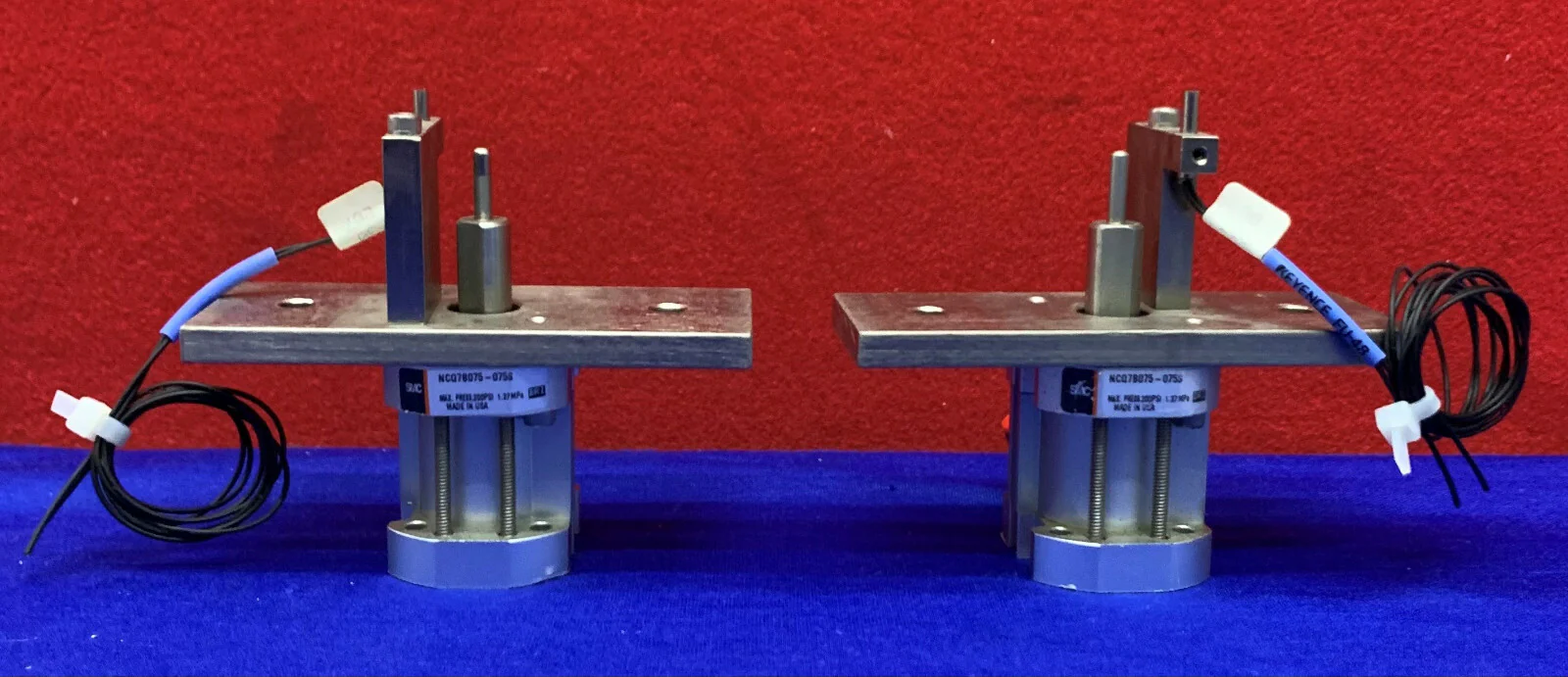 Lot of 2 SMC NCQ7B075-075S Pneumatic Air Actuator Cylinder w/ Keyence FU-48