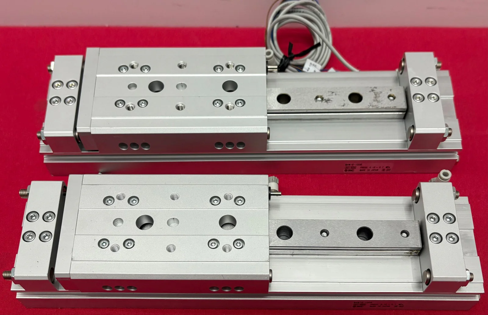 SMC MXW16-100B 2C1-83A LONG STROKE DOUBLE ACTING AIR LINEAR SLIDE – 1 LOT QTY 2