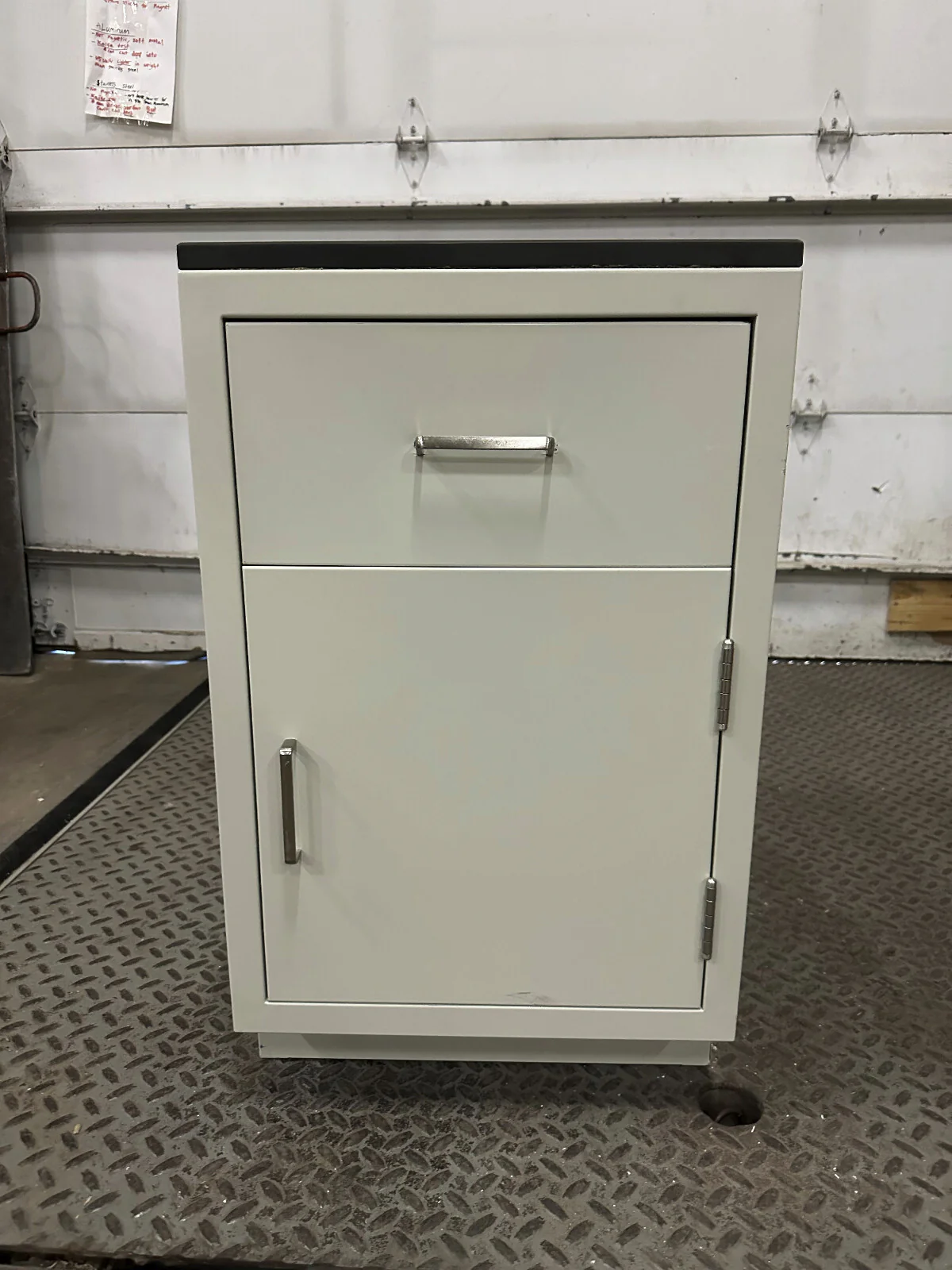 TAN COLORED STEEL CABINET BLACK CHEM TOP SURFACE PULL OUT DRAWER AND SWING DOOR